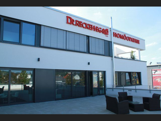 Bürogebäude Bild 6